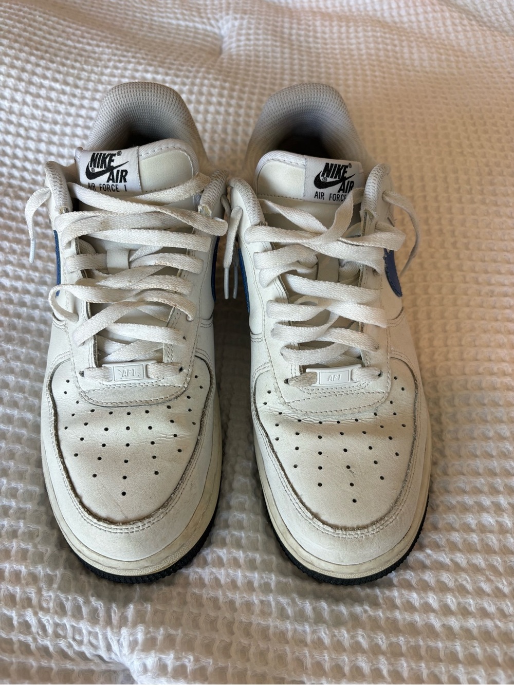 Nike Air Force 1 Men’s US 10 Low-Top Sneakers